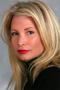Кэтрин Фьюгейт (Katherine Fugate)