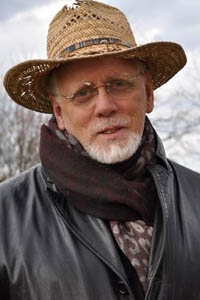 Дж.Дж. Херцлер (J.G. Hertzler)