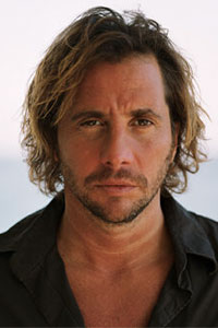 Сэмюэл Байер (Samuel Bayer) Сэмюэл Байер (Samuel Bayer)