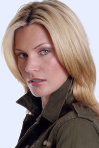 Наташа Хенстридж (Natasha Henstridge)