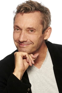 Кэм Кларк (Cam Clarke)