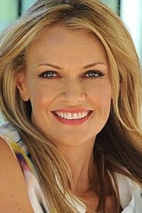 Сара Мердок (Sarah Murdoch)