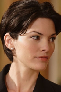 Алана де ла Гарса (Alana De La Garza)
