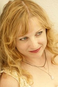 Хинден Уолш (Hynden Walch)