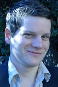 Грэм Мур (Graham Moore)