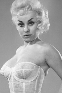 Барбара Уиндсор (Barbara Windsor)