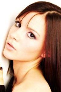 Кейси Барнфилд (Kacey Barnfield)