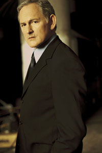 Виктор Гарбер (Victor Garber)
