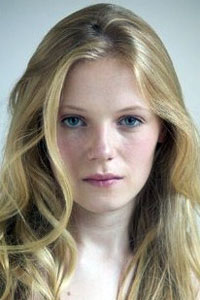 Эмма Белл (Emma Bell)