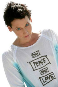 Лори Петти (Lori Petty)