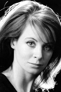 Сара Майлз (Sarah Miles)