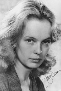 Сэнди Дэннис / Sandy Dennis