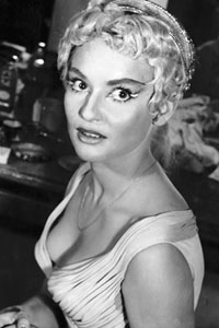 Дайэн Чиленто (Diane Cilento) Дайэн Чиленто (Diane Cilento)
