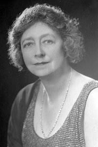 Дэйм Мэй Уитти (Dame May Whitty)