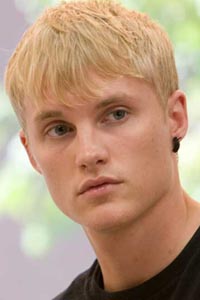 Тоби Хемингуэй (Toby Hemingway)