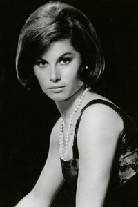 Стефани Пауэрс (Stefanie Powers)