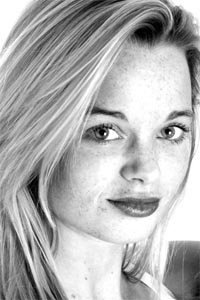 Сара Фишер (Sarah Fischer)