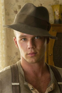 Линкольн Льюис (Lincoln Lewis)