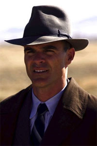 Майкл Келли (Michael Kelly)