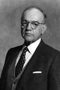 Ричард Дайсарт (Richard Dysart)