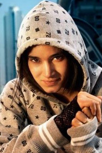 София Бутелла (Sofia Boutella)