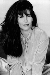 Тоуни Китаен (Tawny Kitaen)