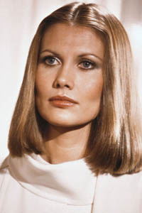 Мод Эдамс (Maud Adams)