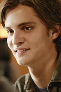 Люк Граймс (Luke Grimes)