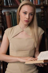 Сара Гадон (Sarah Gadon)