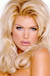 Виктория Сильвстедт (Victoria Silvsted)