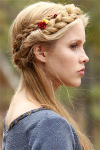 Клер Холт (Claire Holt)