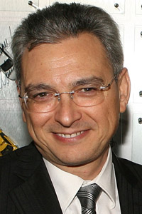 Виктор Хадида (Victor Hadida) Виктор Хадида (Victor Hadida)
