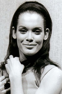 Мартин Бесвик / Martine Beswick