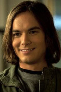 Π’Π°ΠΉΠ»Π΅Ρ ΠΠ»ΡΠΊΠ±Π΅ΡΠ½ / Tyler Blackburn Π’Π°ΠΉΠ»Π΅Ρ ΠΠ»ΡΠΊΠ±Π΅ΡΠ½ / Tyler Blackburn