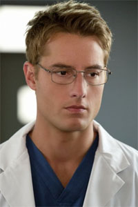 Джастин Хартли (Justin Hartley)