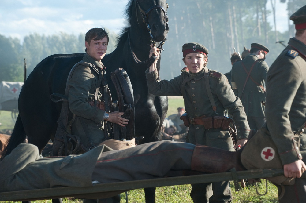 Фильм Боевой конь (2011). Кадр N23617