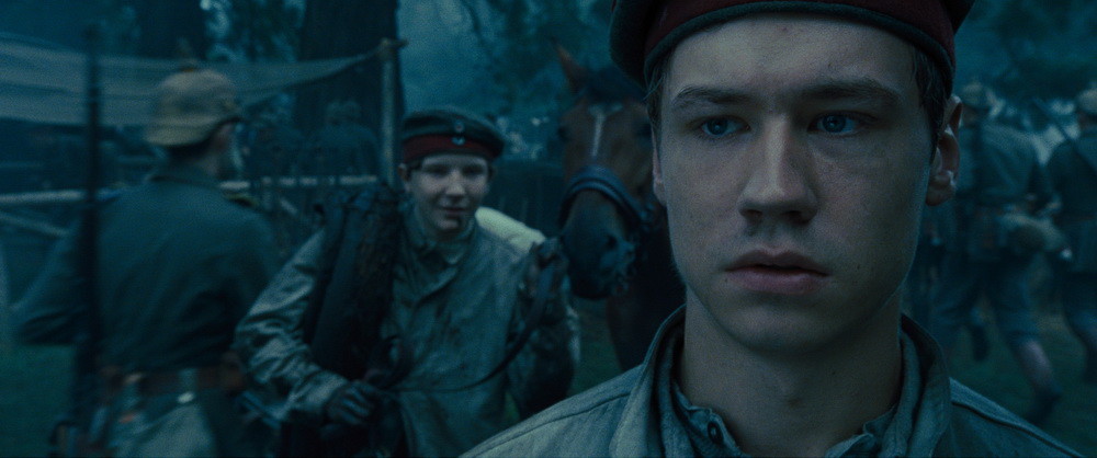 Фильм Боевой конь (2011). Кадр N23631