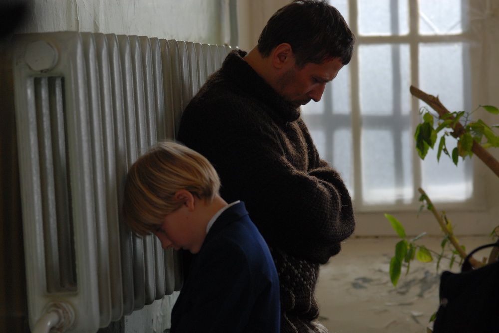 Фильм Дом на обочине (2010). Кадр N22310