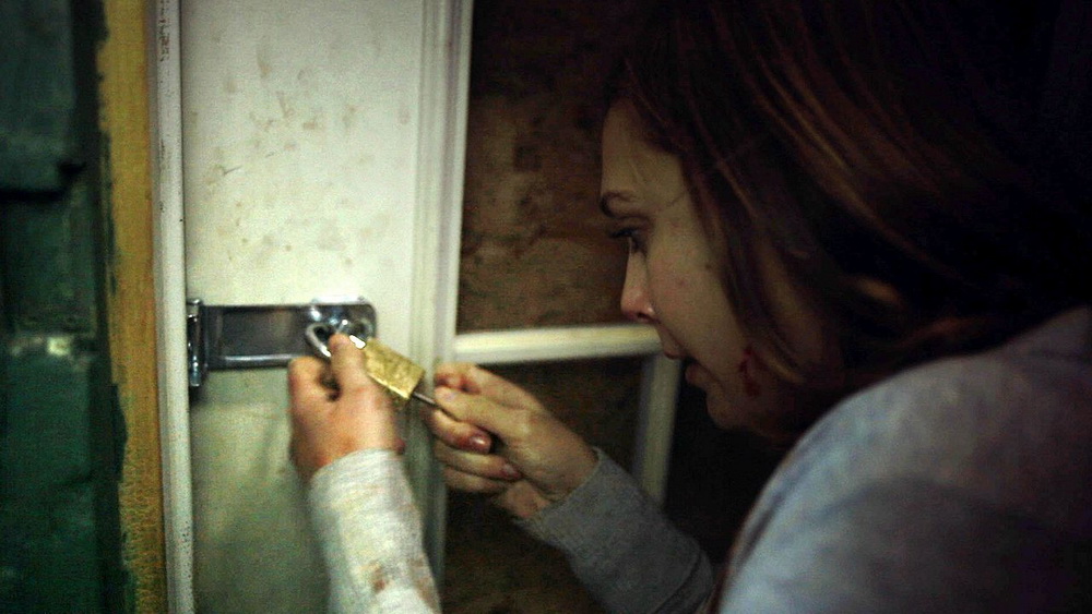 Фильм Тихий дом (2011). Кадр N23228