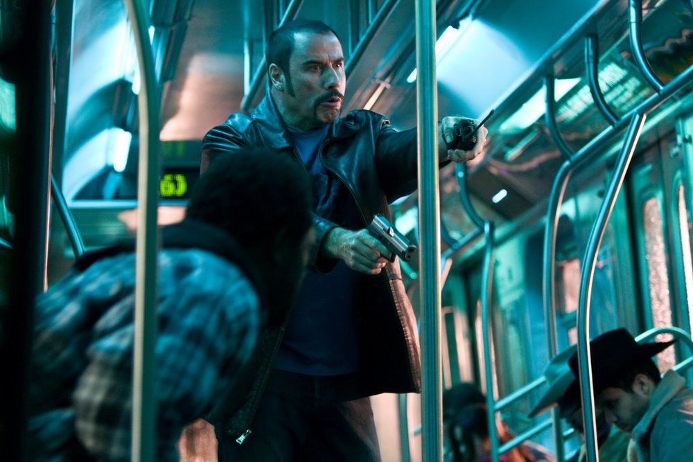 Фильм Опасные пассажиры поезда 123 (2009). Кадр N25133