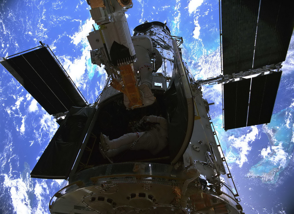 Телескоп Хаббл в 3D: кадр N26030