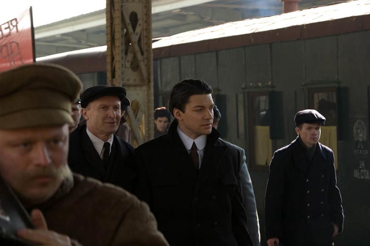 Сериал Исаев (2009). Кадр N317