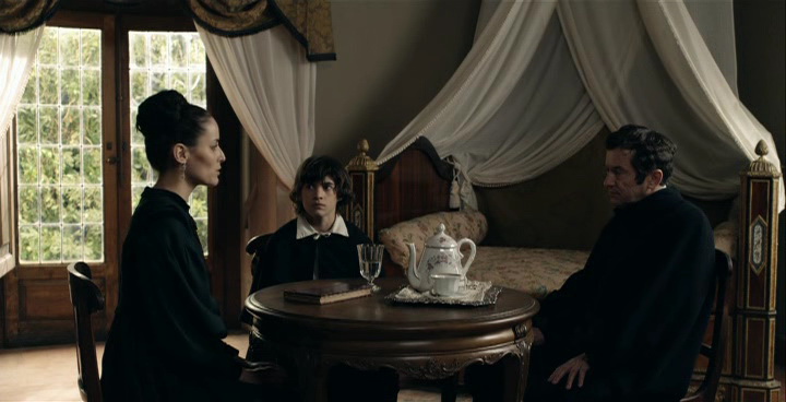 Фильм Лиссабонские тайны (2010). Кадр N31935