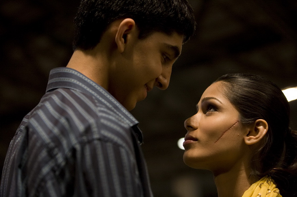 Фильм Миллионер из трущоб (2008). Кадр N32709