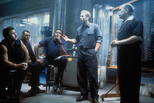 Фильм Угнать за 60 секунд (2000). Кадр N35528