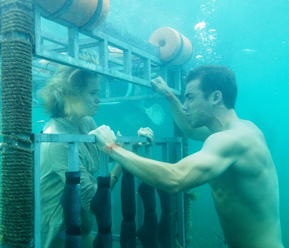 Фильм Челюсти 3D (2011). Кадр N36062