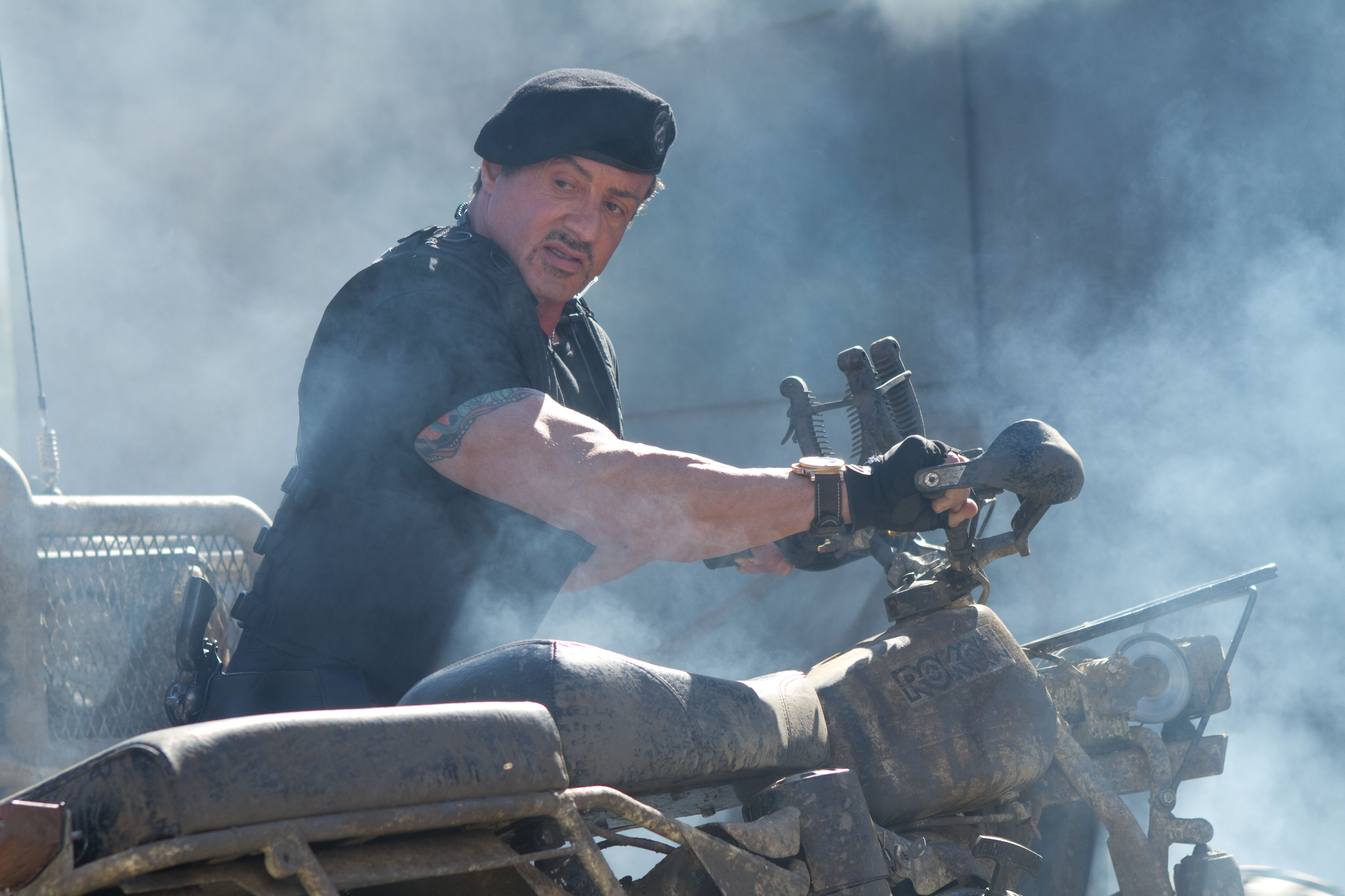 Фильм Неудержимые 2 (2012). Кадр N37970