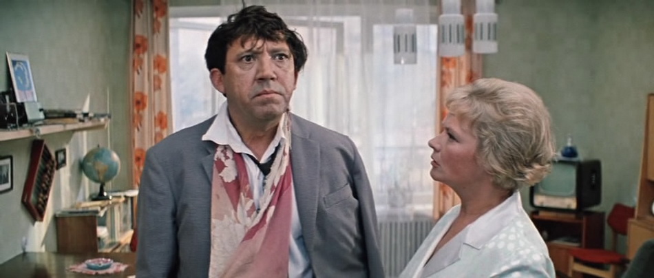 Фильм Бриллиантовая рука (1968). Кадр N38173