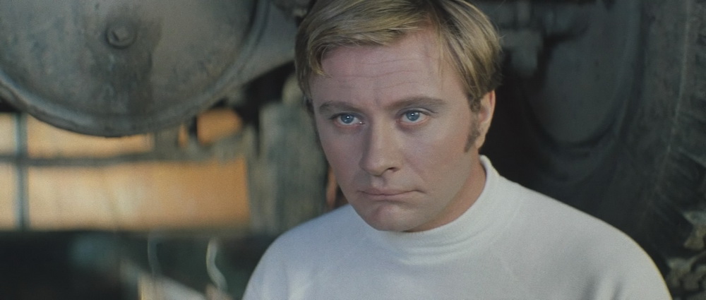 Фильм Бриллиантовая рука (1968). Кадр N38186