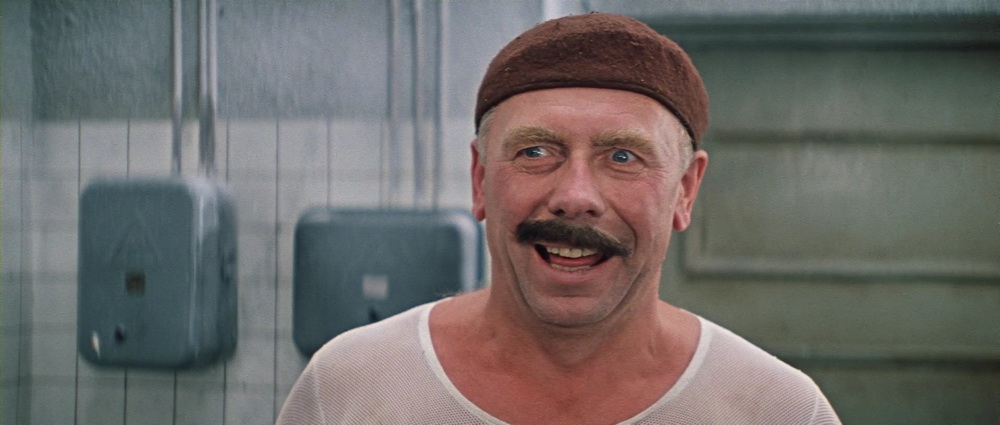 Фильм Бриллиантовая рука (1968). Кадр N38179